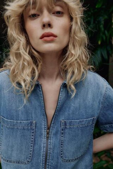 ZARA ДЖИНСОВАЯ РУБАШКА Z1975 С КОРОТКИМ РУКАВОМ, ВЫЦВЕТШИЙ СИНИЙ