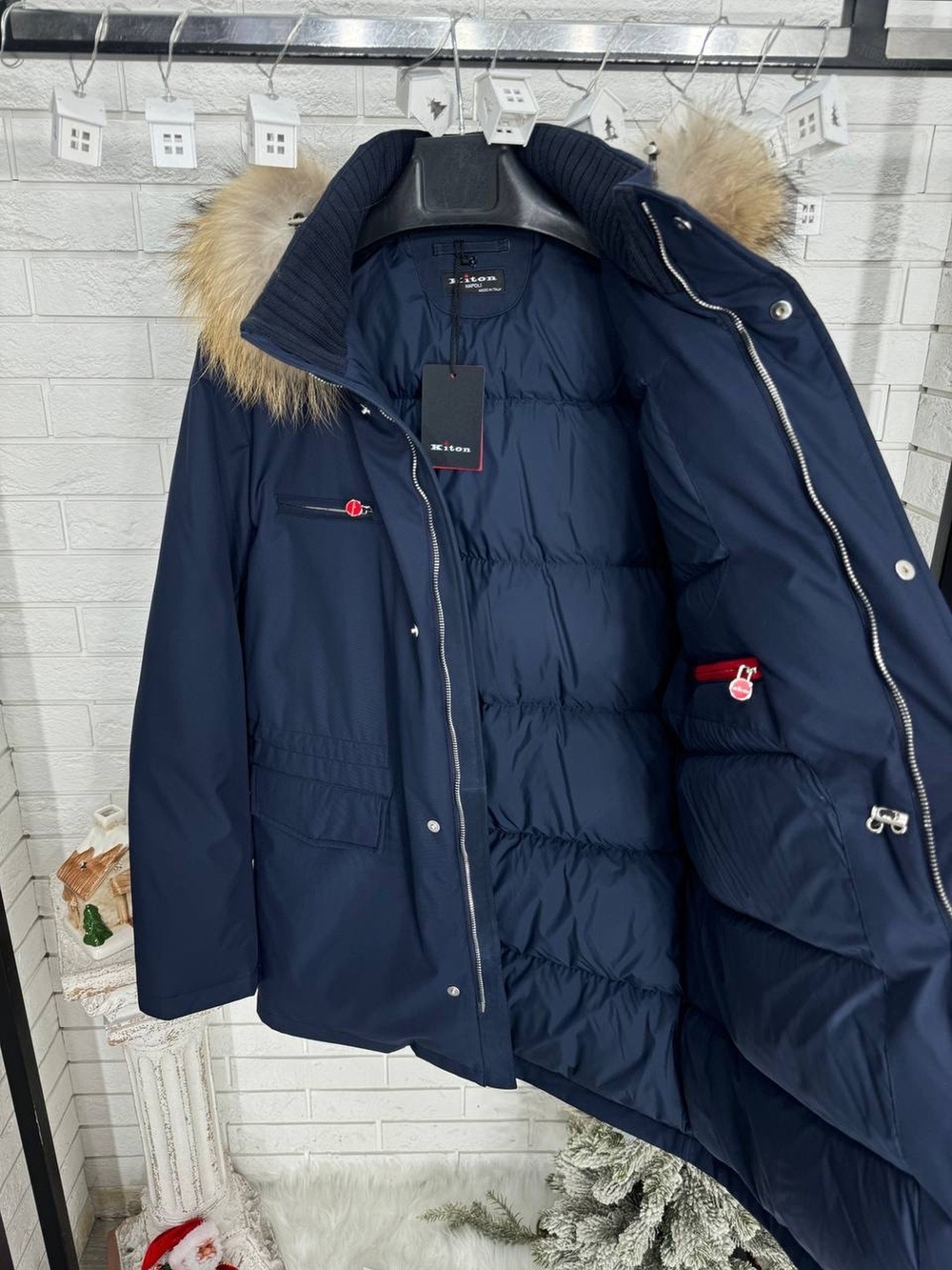 Пуховик Kiton