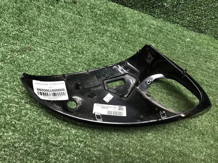 Крышка зеркала правая Porsche Cayenne 3 (17-нв)