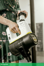 Пылесос Karcher VC 6 Cordless ourFamily Pet (1.198-673.0)