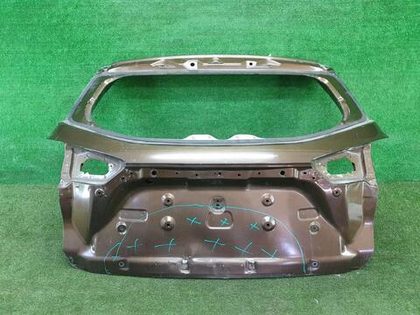 Крышка багажника Geely Atlas (2016-2022)