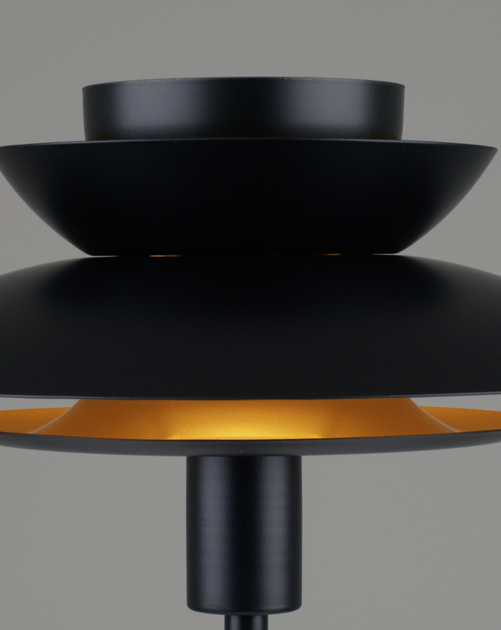 Лампа настольная Moderli V11295-1T Shaggy