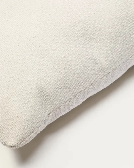Подушка декоративная Martina из шенилла цвета экрю, 52 x 52 см