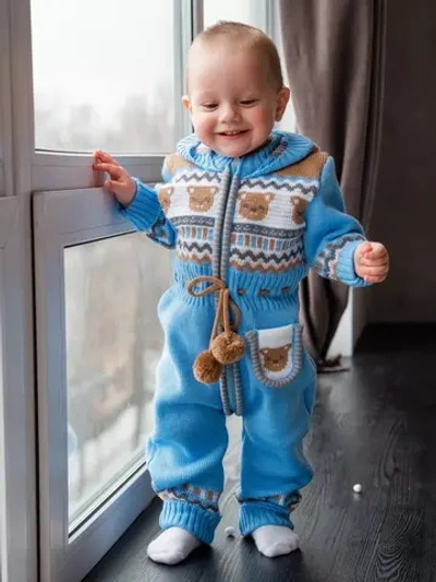 Вязаный комбинезон для новорожденных и малышей на молнии