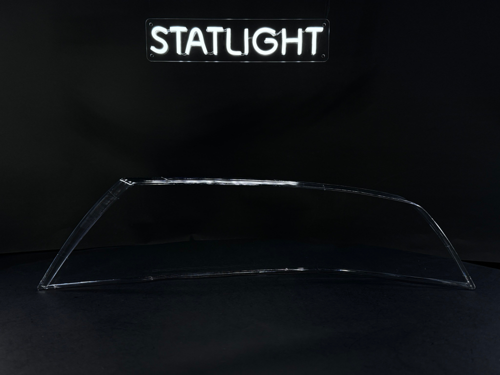 Правое стекло фары Skoda Octavia 2 A5 2004-2009