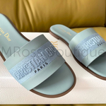 Кожаные голубые шлепанцы Dior Dway Slide с вышивкой