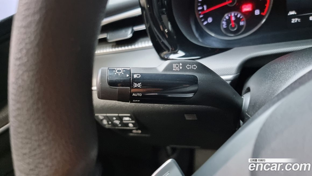 Kia K5 (Optima) 3 Generation 2.0 (06.2020)
