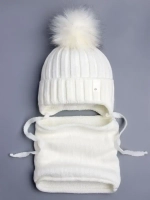 Шапка для девочки зимняя вязаная и снуд