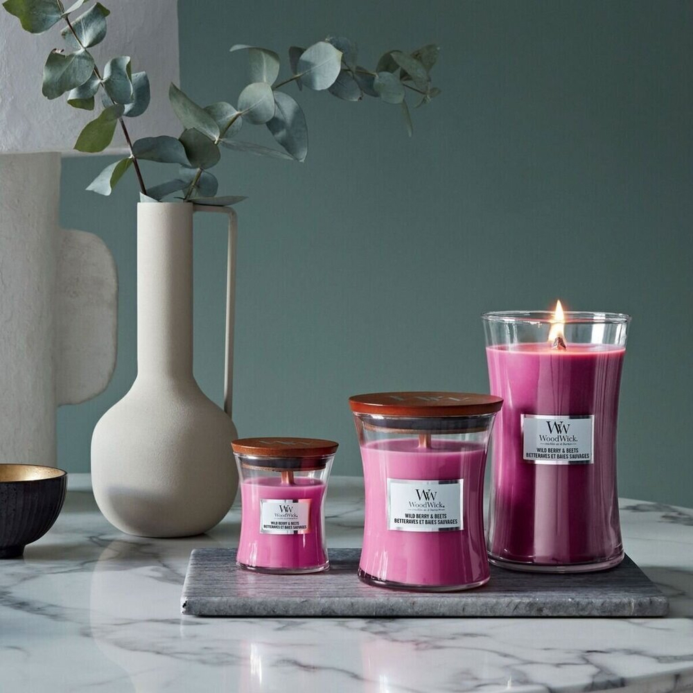 Свеча ароматическая WoodWick Wild Berry & Beets 453.6 г.
