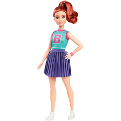 Кукла Barbie Fashionistas № 232 с рыжими волосами, в спортивном трикотажном топе с буквой «B» и плиссированной фиолетовой юбке с часами и кроссовками/ артикул FBR37 HYT90 / GTIN 194735255603