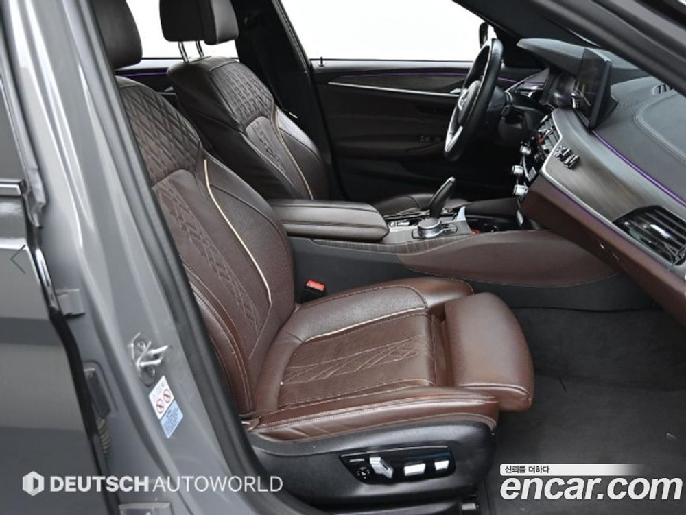 BMW 5 Series (G30) 523d M Sports (11.2020)