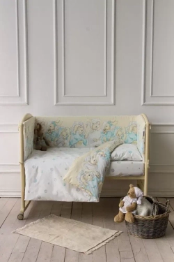 Бортики в детскую кроватку «Сони»