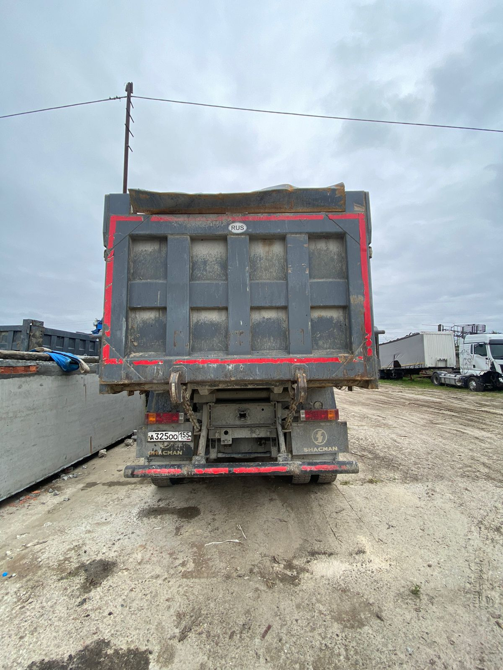 Shacman (Shaanxi) SX* 6x6 Самосвал SX32586T385 (Дизельный, 11,6 л, 369 л.с., МТ)