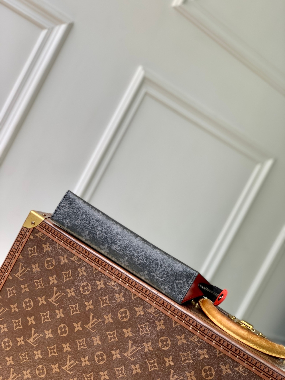 Louis Vuitton Pochette Voyage MM