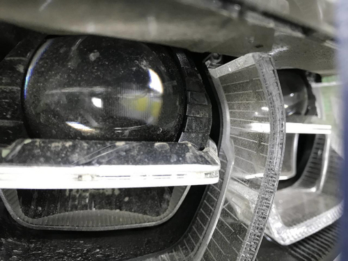 Битая Фара левая BMW 5er G30 (17-20) Adaptive LED