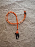 Брелок Ack Items Черный Матовый Шея Оранжевый