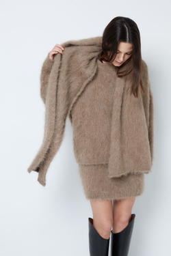 Шарф из альпака бежевый