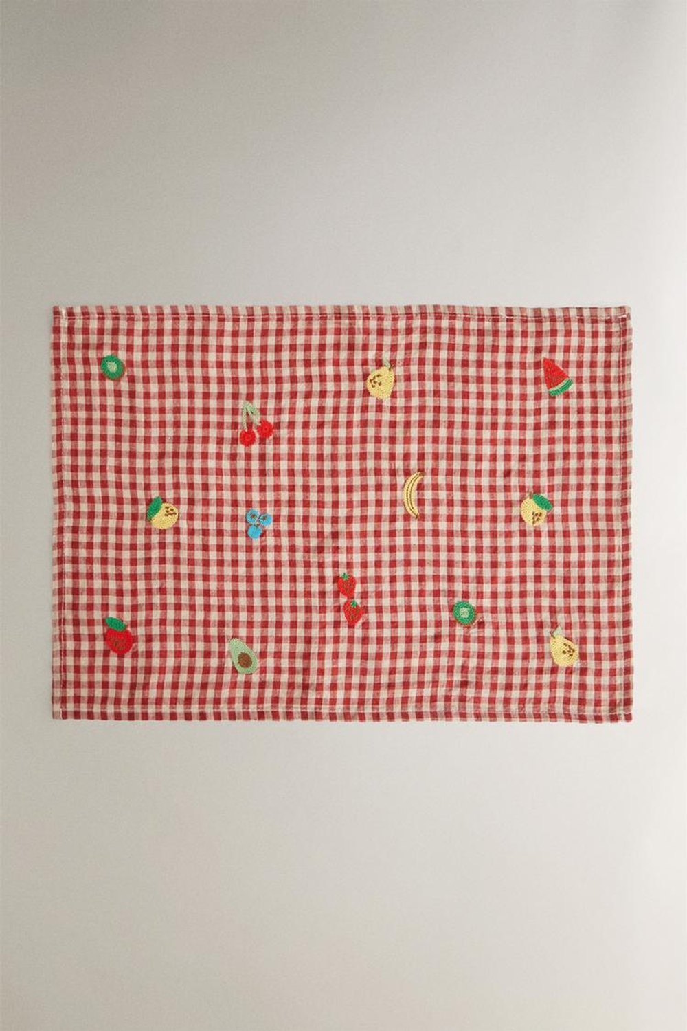 ZARA HOME ФРУКТОВАЯ ВЫШИТАЯ САЛФЕТКА, КРАСНЫЙ