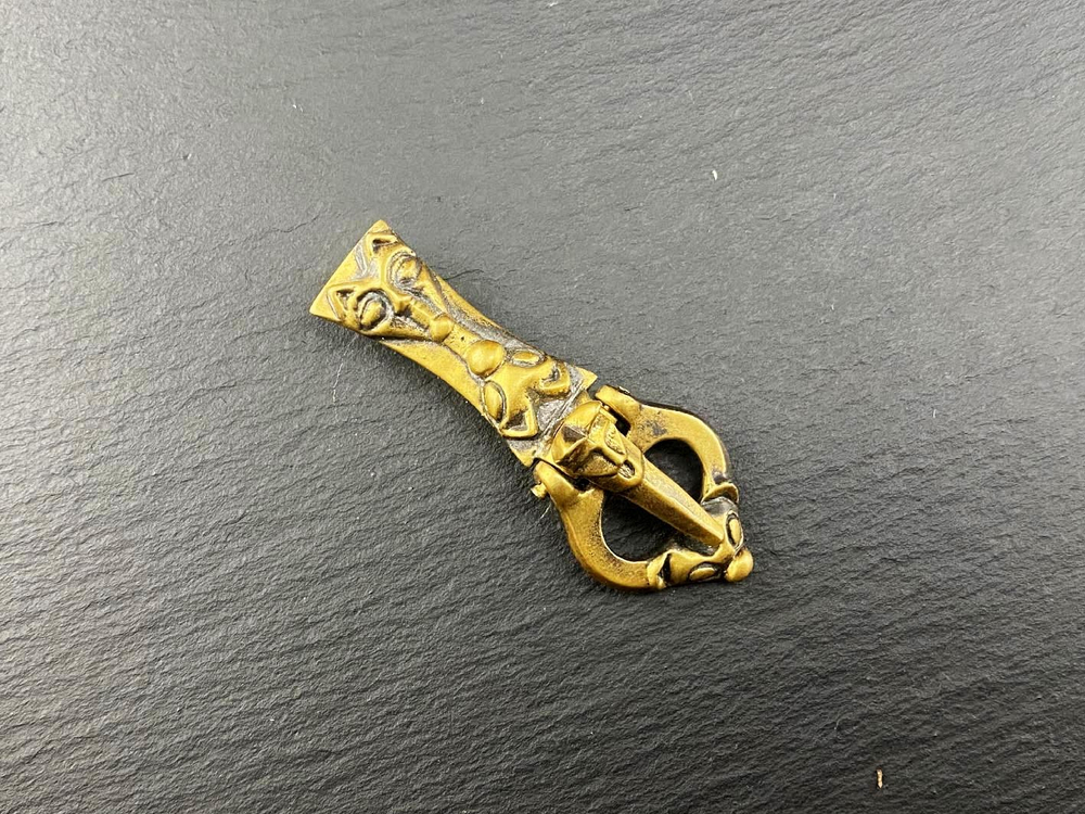 Пряжка. Исландия, 10-11 век.