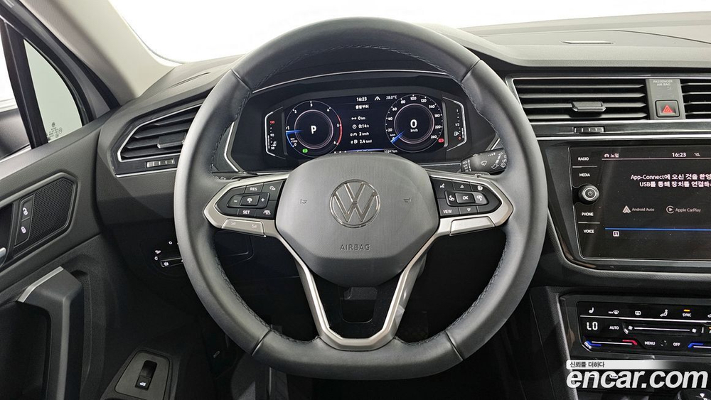 Volkswagen Tiguan 2 Generation 2.0 TDI Premium (03.2022)