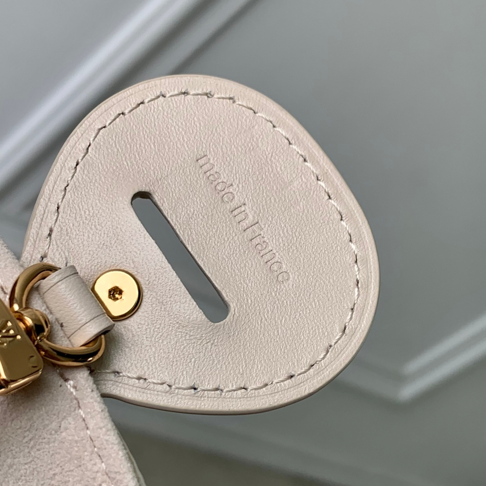 Louis Vuitton All In BB