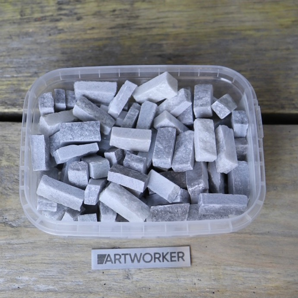 Колотый натуральный камень для мозаики