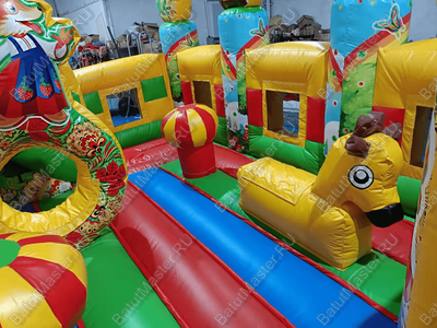 Коммерческий надувной батут "Русские сказки", 5x5x3.5 м.