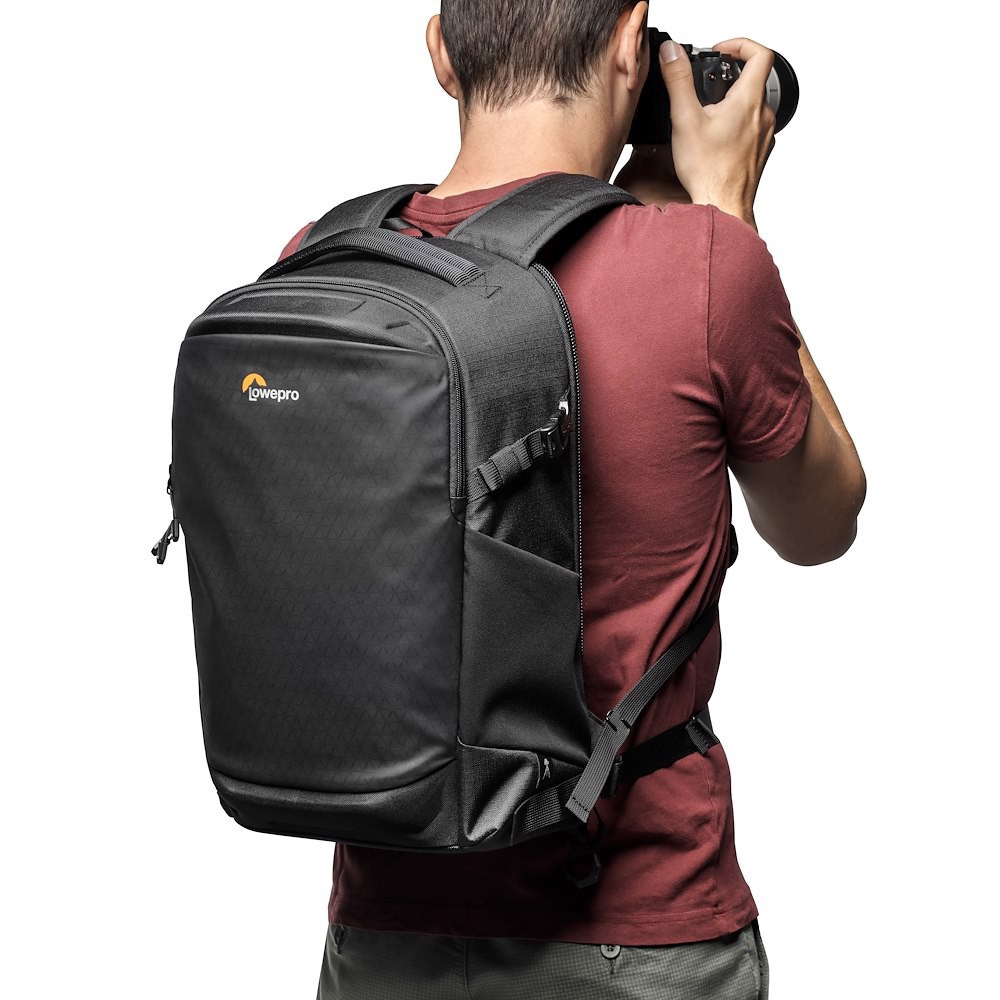 Рюкзак Lowepro Flipside BP 300 AW III