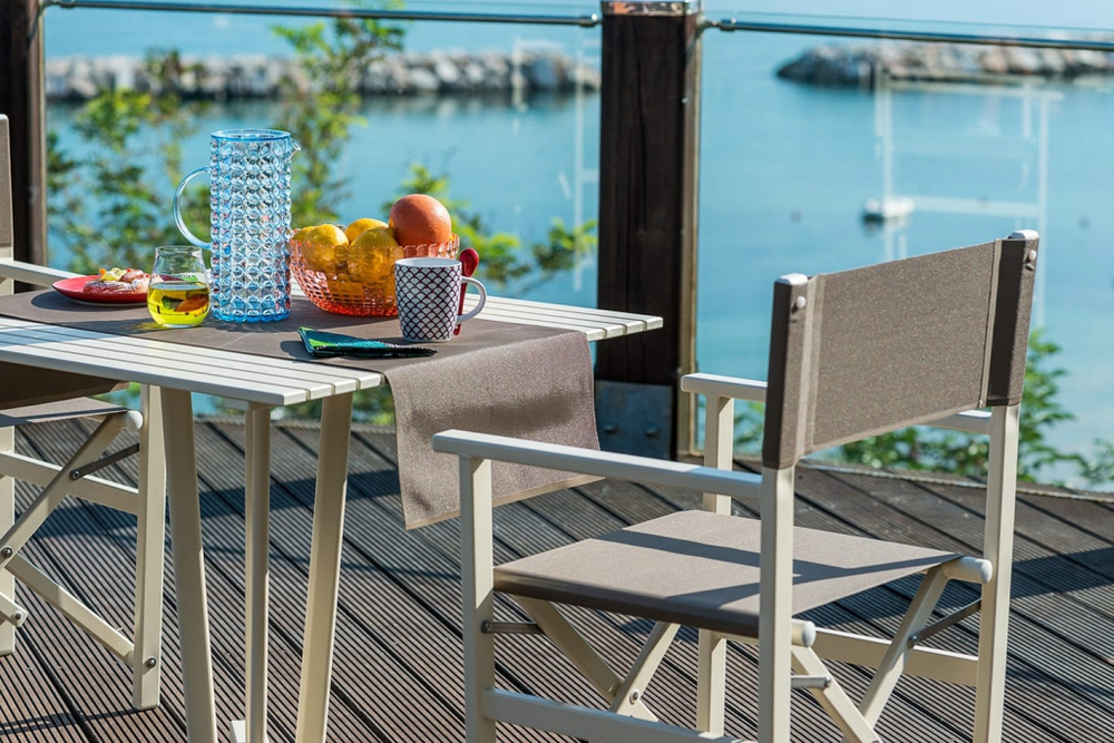 Стол обеденный металлический Magnani Aluminium Table