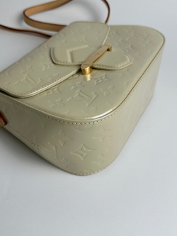 Сумка Louis Vuitton White Monogram Vernis Bellflower