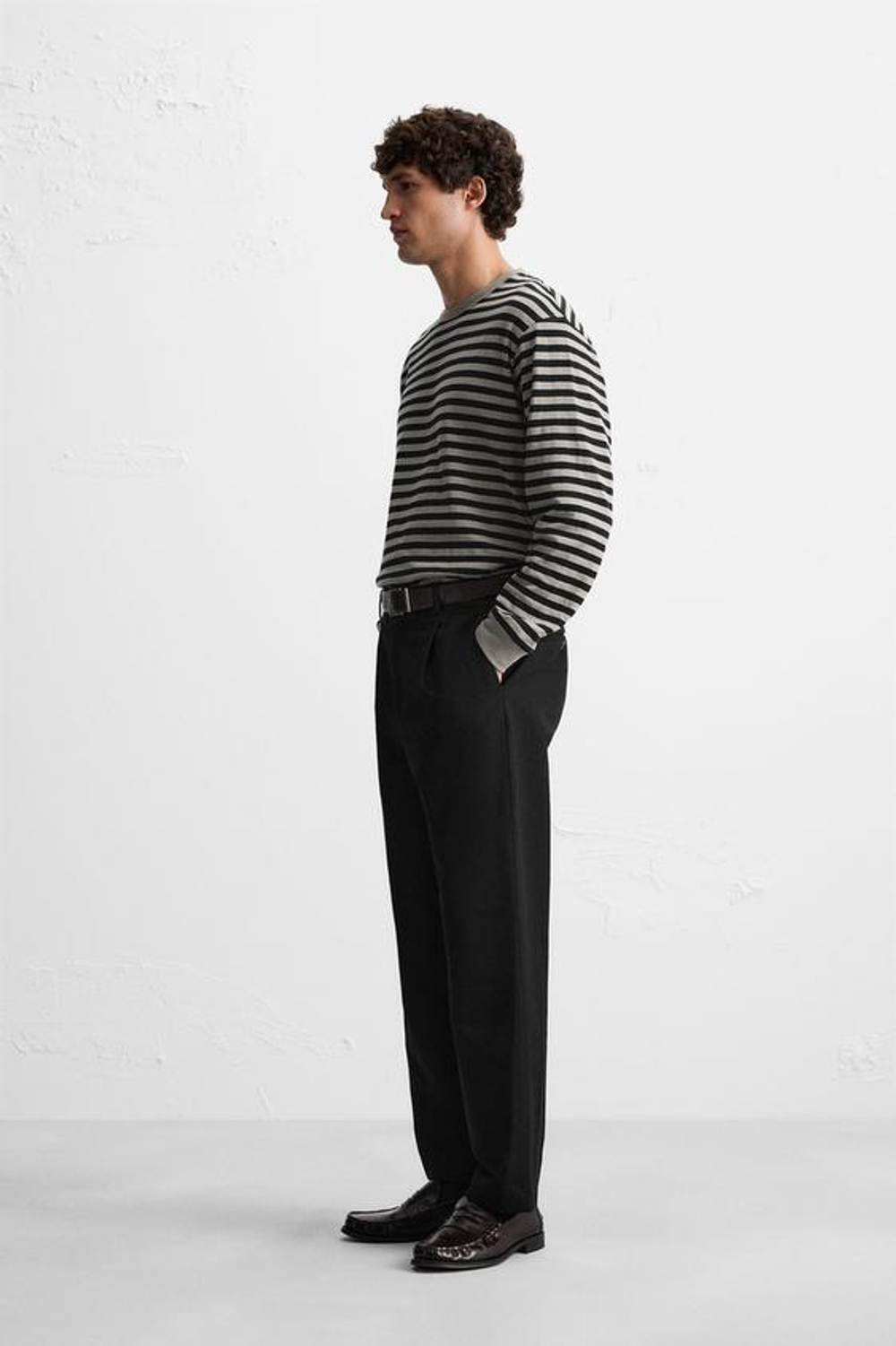 ZARA ДВУХСЛОЙНАЯ ФУТБОЛКА ИЗ РЕЛЬЕФНОЙ ТКАНИ, ЧЕРНЫЙ/ЗЕЛЕНЫЙ