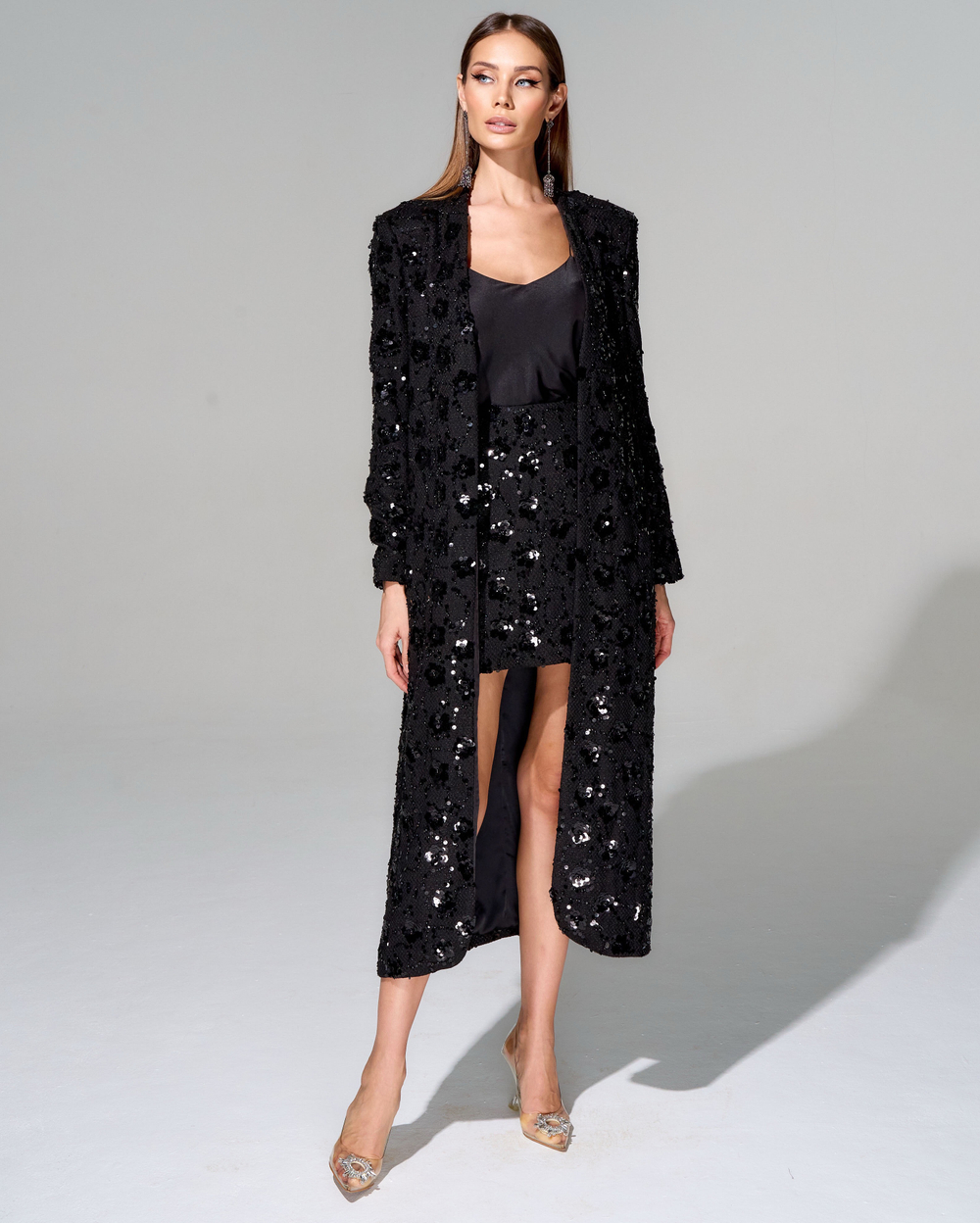 Удлиненный кардиган из премиального твида с вышивкой стеклянным бисером