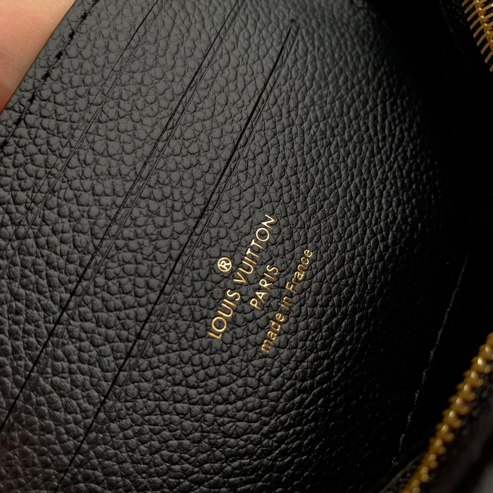 Louis Vuitton Wallet On Chain Ivy