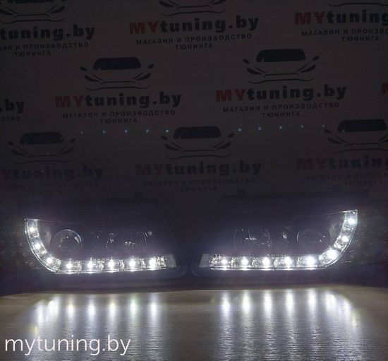 Передние фары VW Passat B5 daylight black