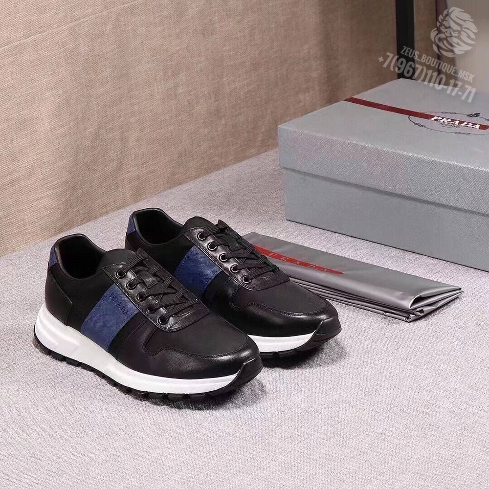 Кроссовки Prada