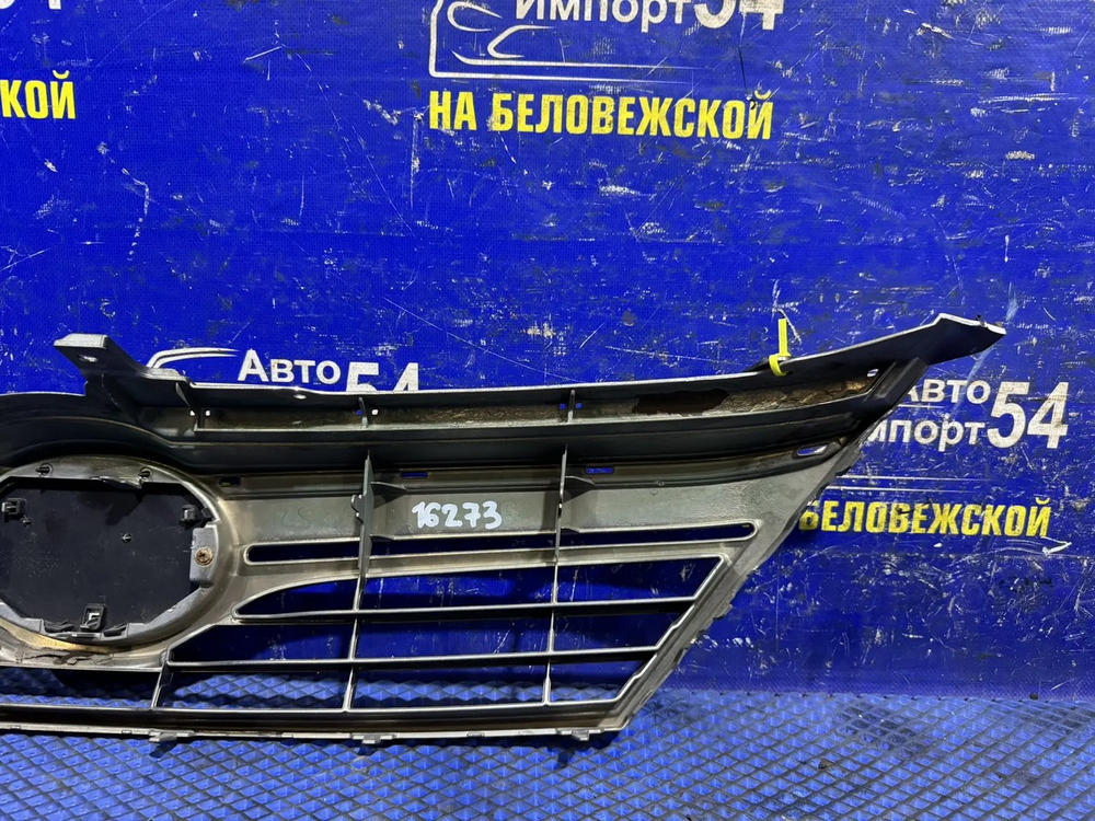 Решетка радиатора TOYOTA CAMRY 2011-2014