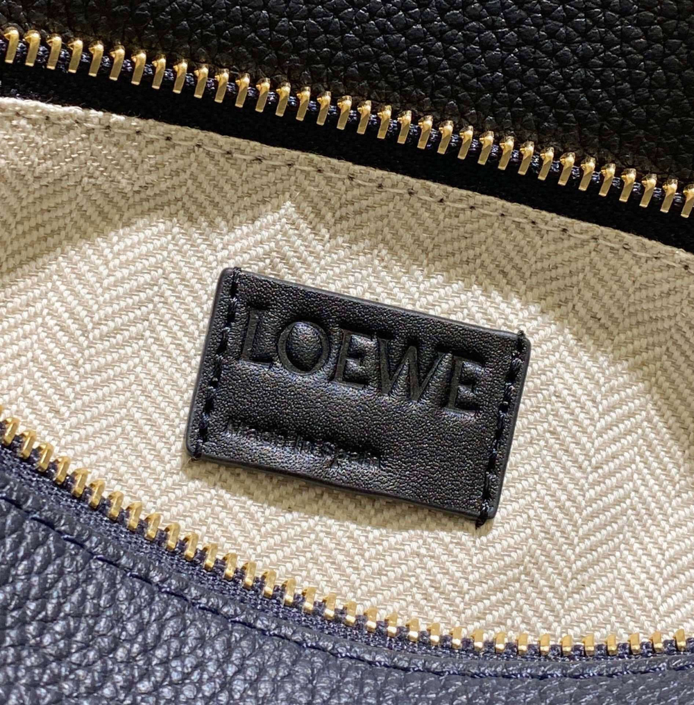 Loewe Puzzle 24 cm