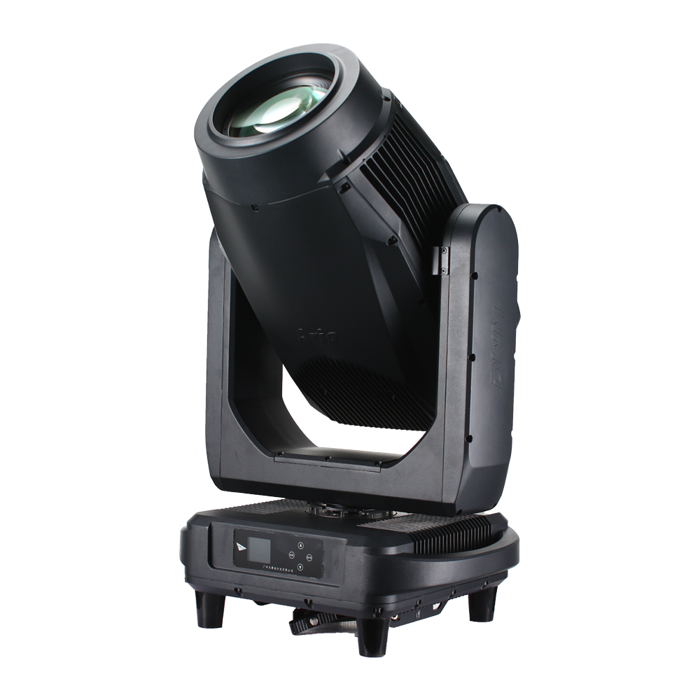 Quatro blade LE1400 BSWF IP66 — гибридная вращающаяся голова 1400 Вт Moving Head с системой профилирования и зумом 4°–50°