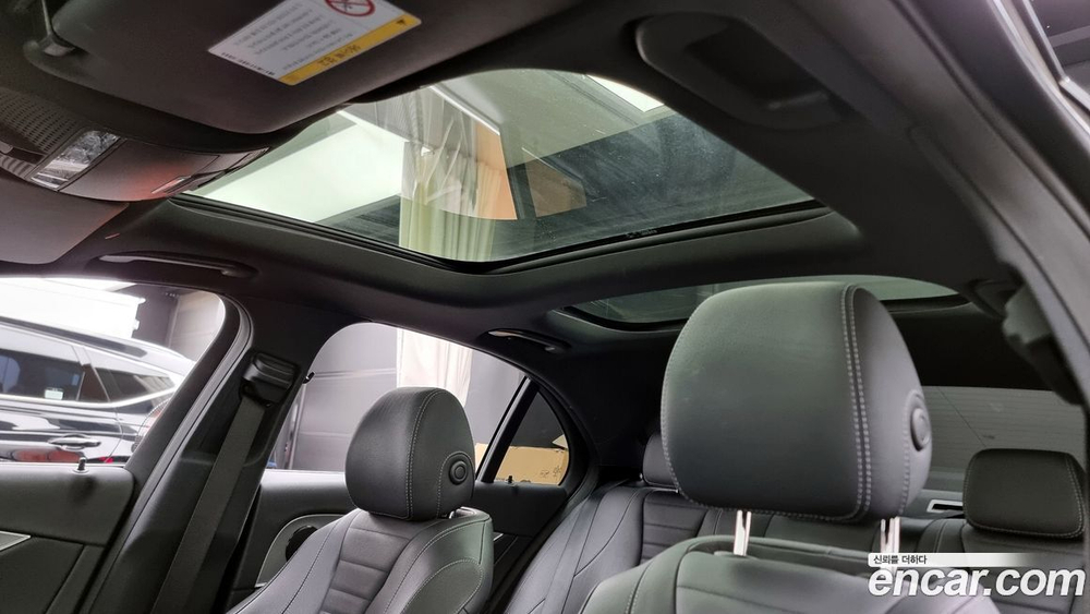 Mercedes-Benz E-Class W213 E300 Avangarde (10.2019)