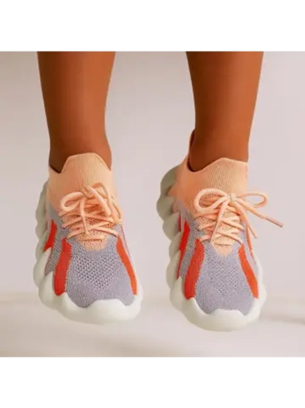 Кроссовки для девочки