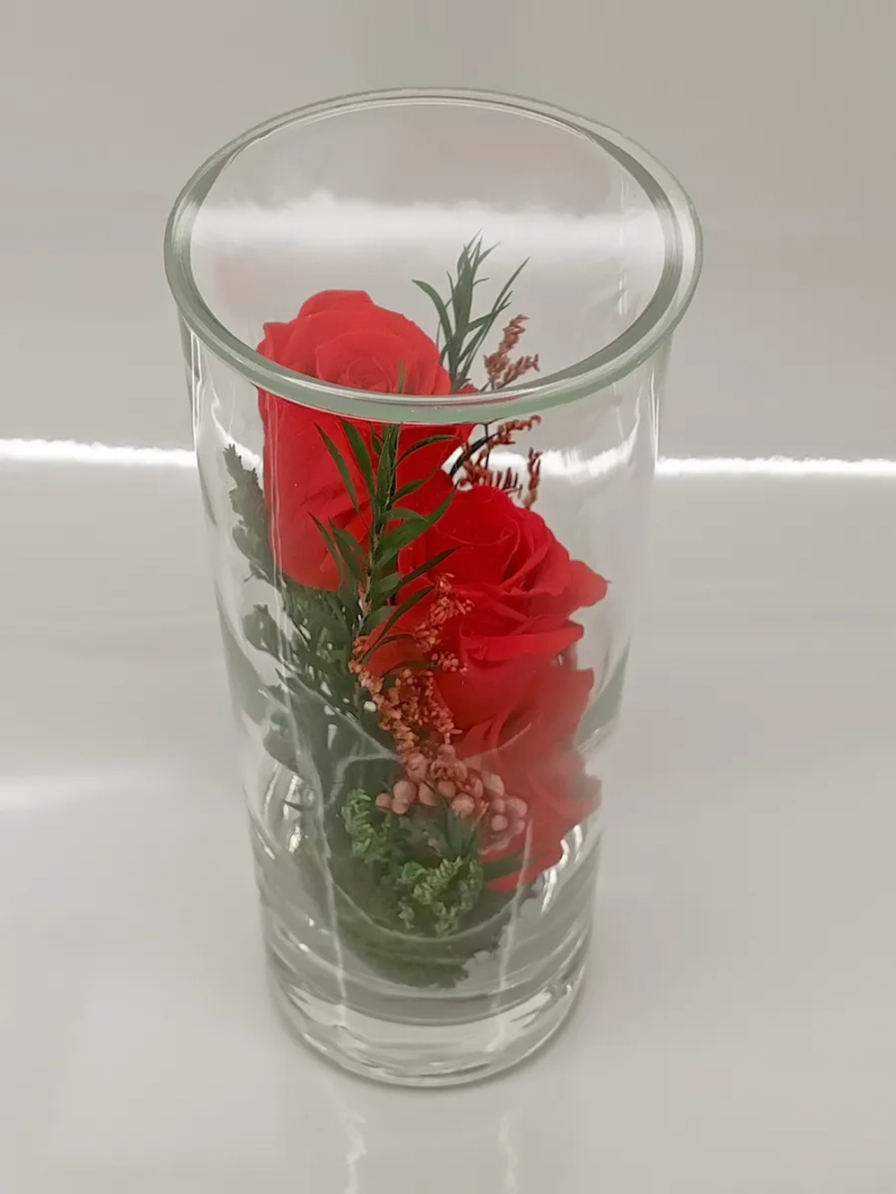 натуральные кустовые розы в стекле, вакуум*