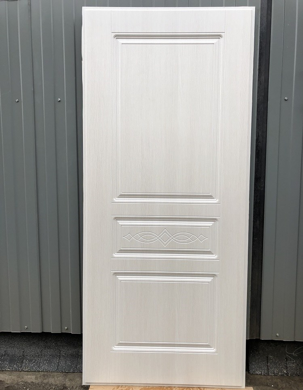 Входная металлическая дверь ReX (Рекс) 17 Венге Мегаполис / ФЛ-243 Узор Лиственница
