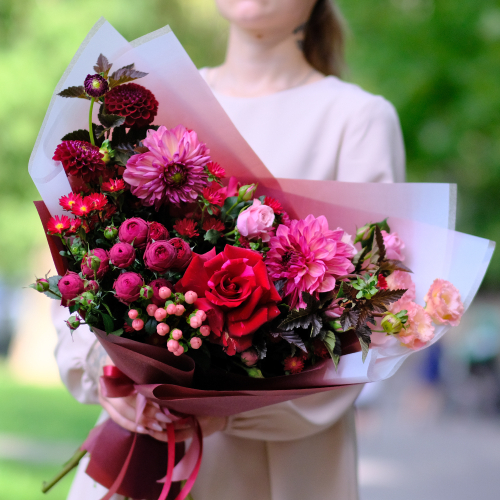 Купить Яркий летний букет с французской розой #592