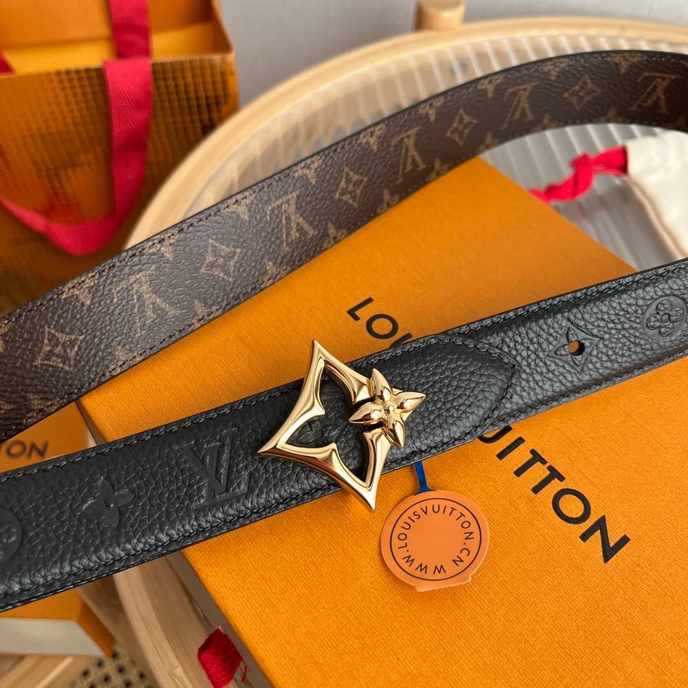 Ремень двухсторонний с узором