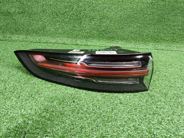 Фонарь левый внешний Porsche Cayenne 3 (2017-2023)