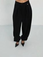 Брюки с маленькими деталями, Черные