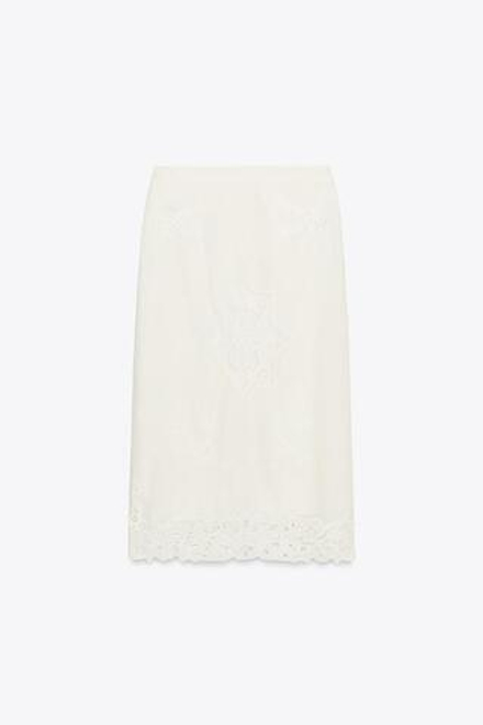 ZARA ЮБКА С ПЕРФОРИРОВАННОЙ ВЫШИВКОЙ ZW COLLECTION, БЕЛЫЙ