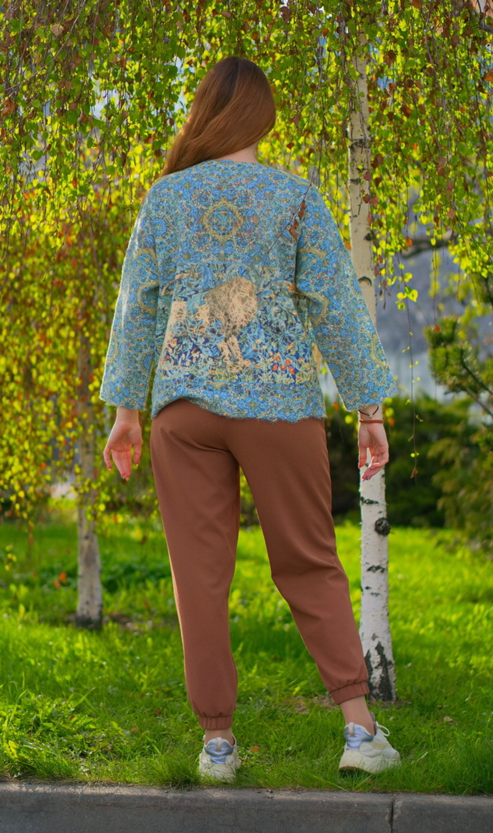 Шерстяной жакет "Вердюра", по мотивам шпалеры-вердюры «Лес» из мастерской Уильяма Морриса