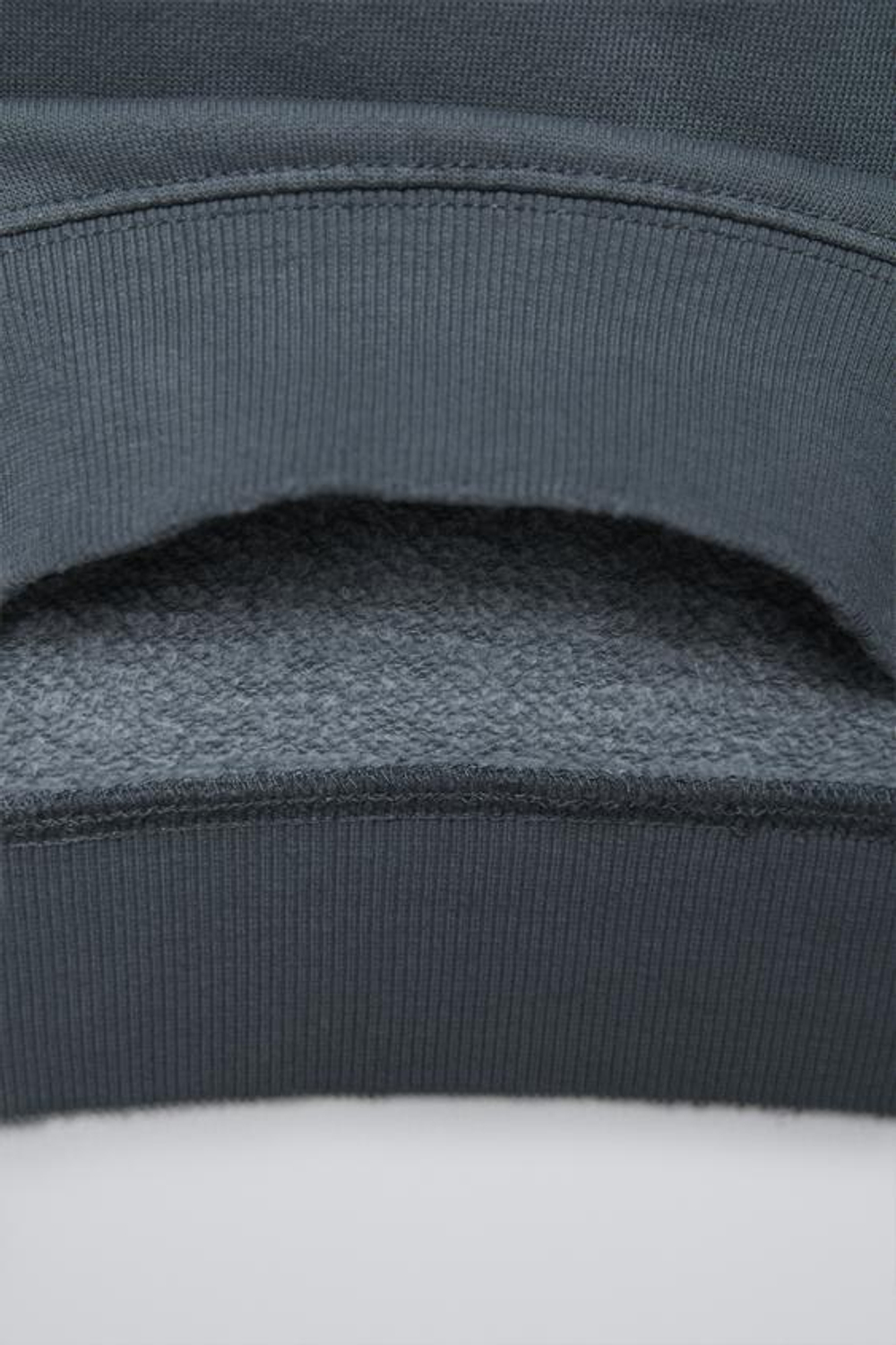 ZARA КОМПЛЕКТ ИЗ ХУДИ И БРЮК WIDE LEG ИЗ МЯГКОЙ ТКАНИ, СЕРО-СИНИЙ