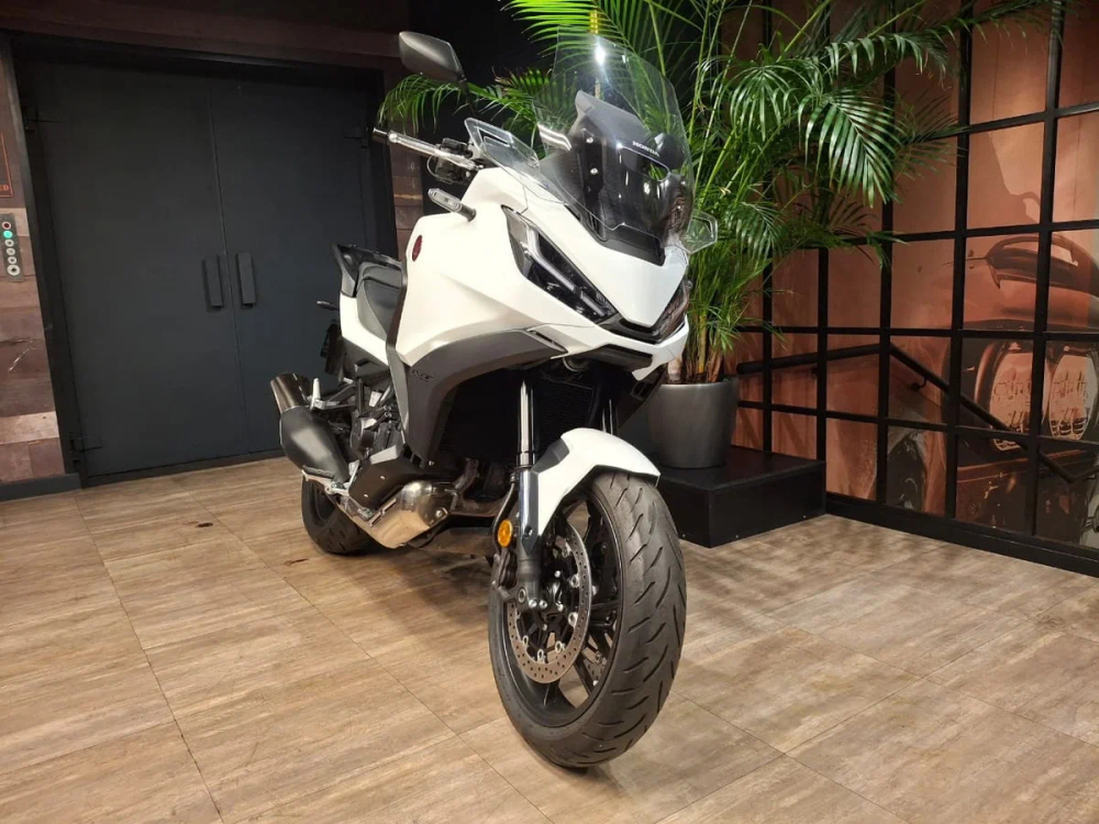 Honda NT1100, 2023